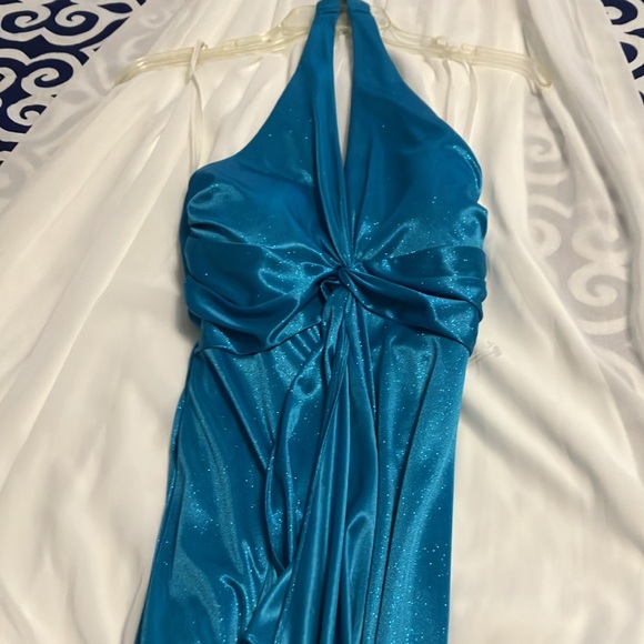 Turquoise formal - Picture 2 of 2